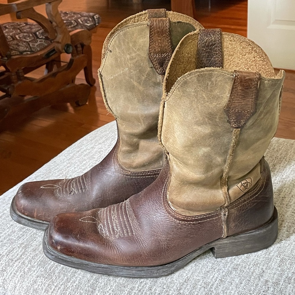 Ariat Rambler boots